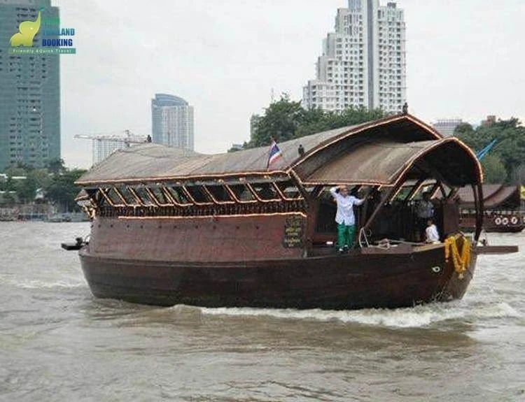 เรือลอยนาวา