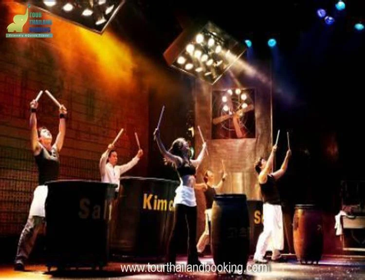 การแสดงโชว์นันทา