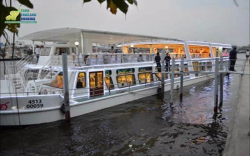 เรือขนาดกลาง