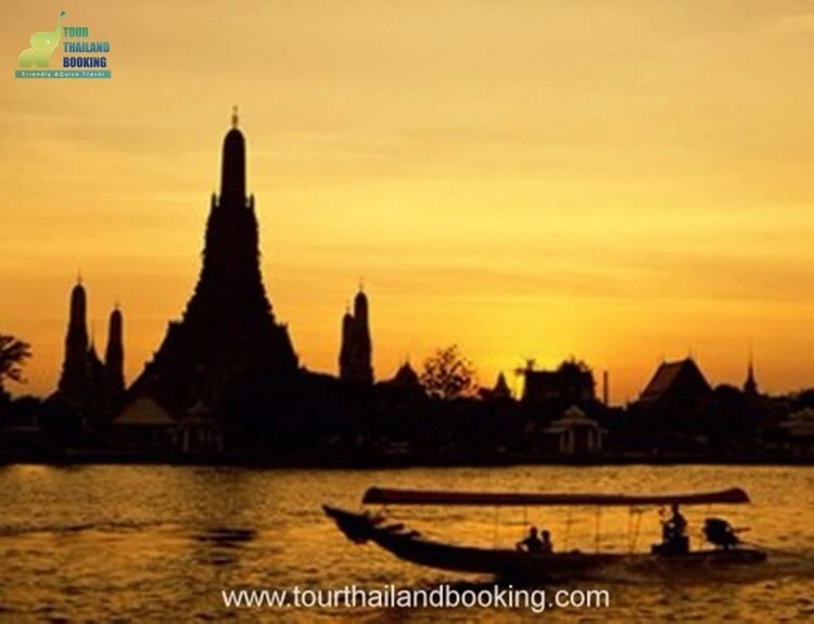 ล่องเรือแม่น้พเจ้าพระยา วัดอรุณ