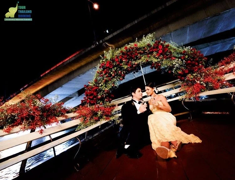 จัดงานแต่งงานบนเรือ , แต่งงานบนเรือ