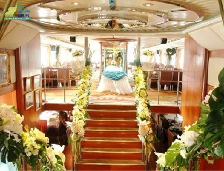 จัดงานแต่งงานบนเรือ