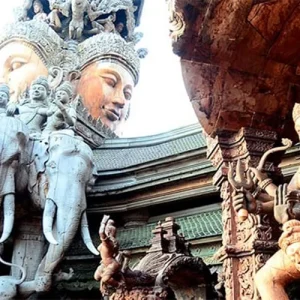 ทำกิจกรรม; ขี้ช้า; ขี่รถ; ชมวัด; ชมสิ่งก่อสร้าง;