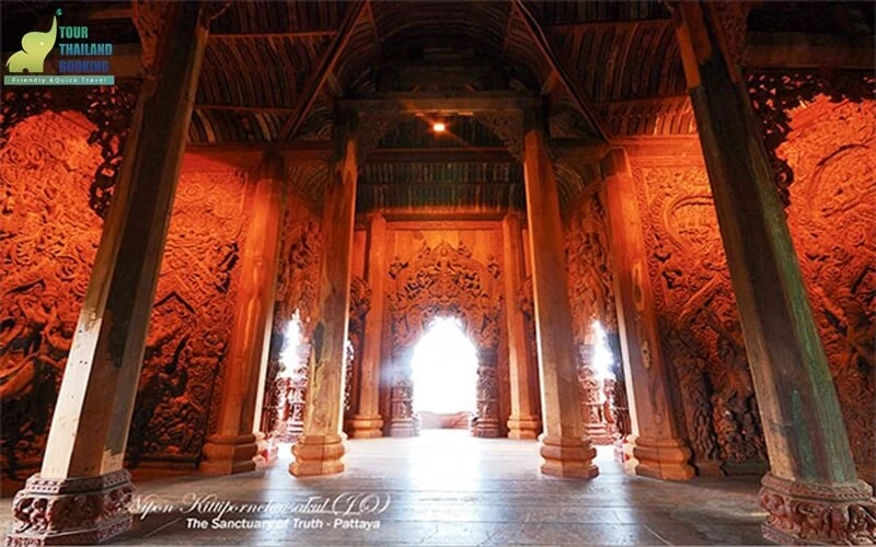 Sanctuary of truth ปราสาทสัจธรรม พัทยา