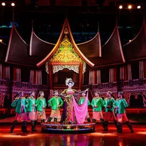 คาร์บาเร่ต์โชว์ พัทยา โชว์คาบาเร่ต์อันดับต้นๆของประเทศไทย อัลคซ่าร์โชว์ พัทยา