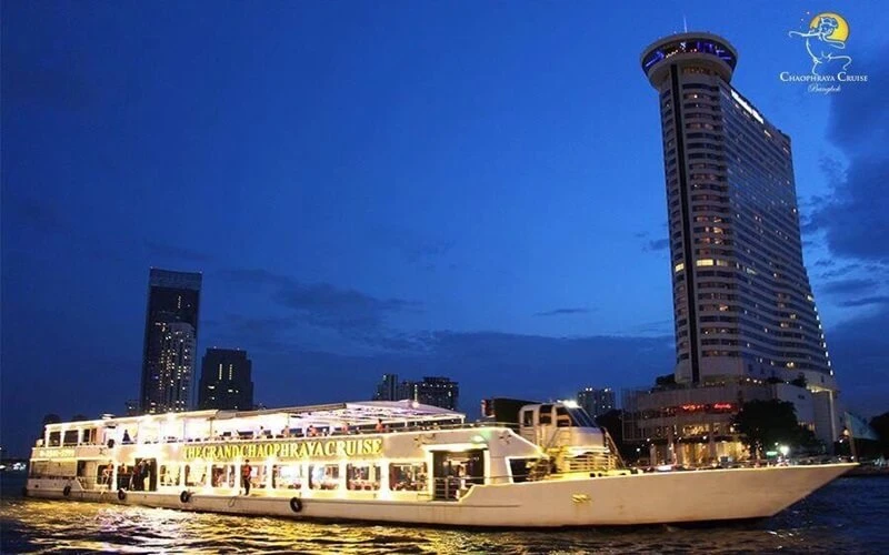 chaophraya cuirse loykrathong ลอยกระทง เจ้าพระยาครูยส์