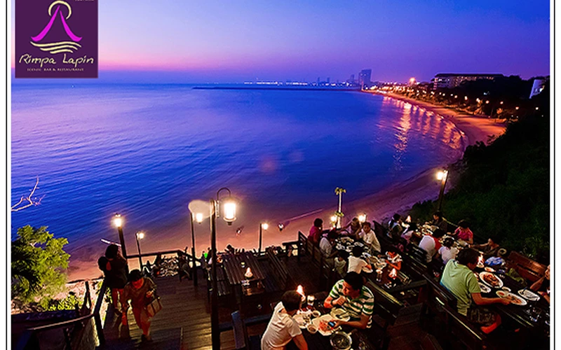 พัทยา; ร้านริมผาลาภิน; ร้านอาหารริมทะเล;