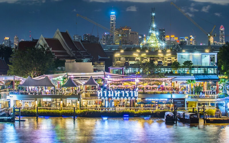 ท่ามหาราช พิกัดตรอกมหาธาตุ ถ.มหาราช แหล่งช้อปปิ้งแนวคลาสสิค ริมแม่น้ำเจ้าพระยา