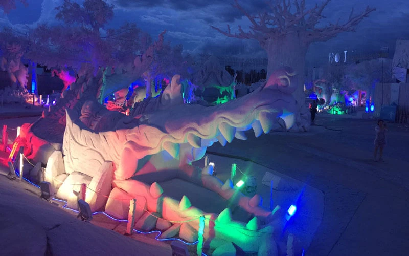 Frost Magical Ice of Siam; เมืองพัทยา; สวยงาม;