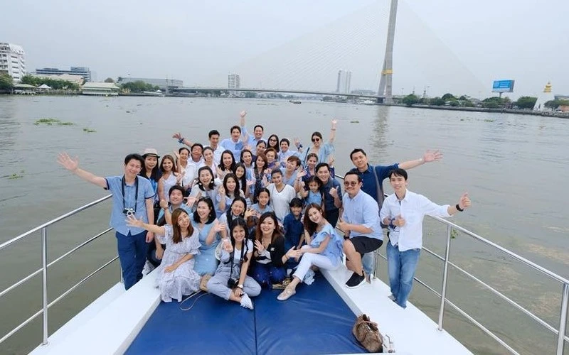ถ่ายรูป หัวเรือดาวมารีน