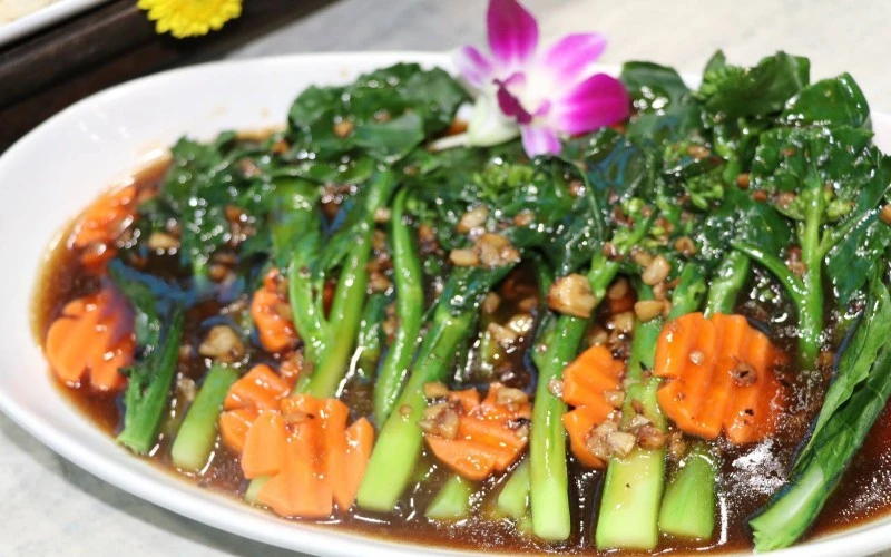 คะน้าผัด เรือดาวมารีน